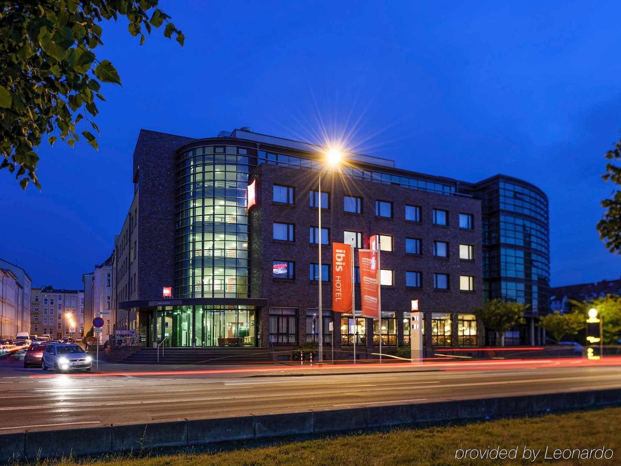 Ibis Rostock Am Stadthafen מראה חיצוני תמונה